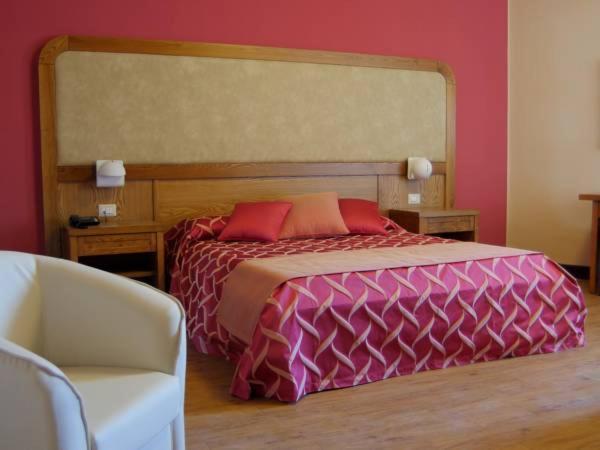 Leone De Castris Wine Hotel Salice Salentino Exterior foto